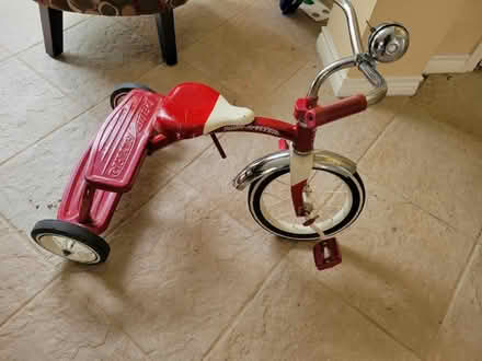 Photo of free Radio flyer tricycle old school (75115) #1