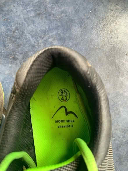 Photo of free 9.5 Off road trainers (RH2 0) #2