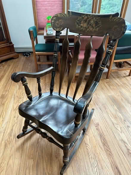 Photo of free Rocking Chair (Cortlandt Man near Put Valley) #1