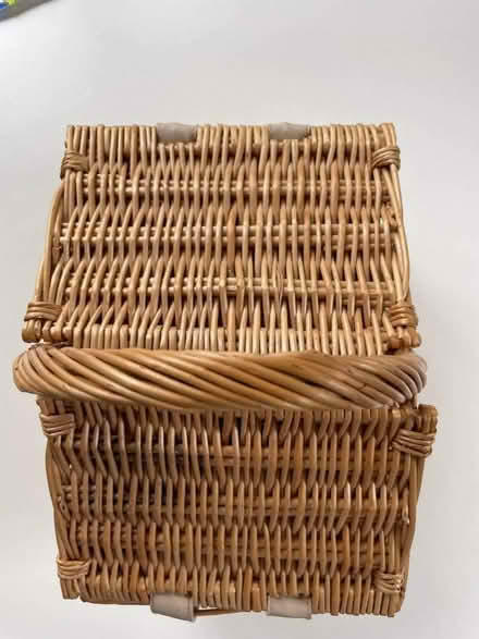Photo of free Small wicker basket (Devizes SN10) #2