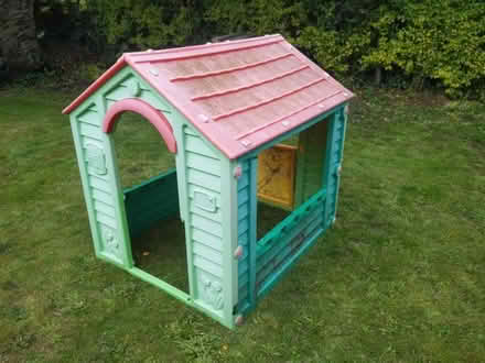 Photo of free Plastic playhouse (Yarpole HR6) #1