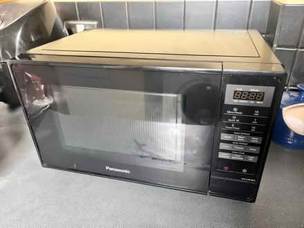 Photo of free Panasonic NN-E28JBM BPQ Microwave (Waterloo SE1) #1