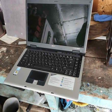 Photo of free Laptop and carry bag (Tankerton CT5) #2