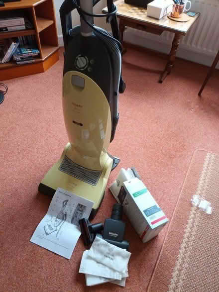 Photo of free Miele upright vacuum cleaner (Leicester/Wigston LE2) #4