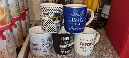 Photo of free 5 Mugs (Lincoln LN2) #1