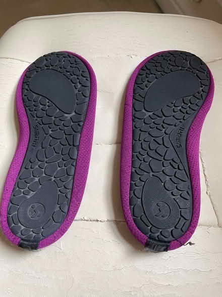 Photo of free Pair of pool shoes size 6 (GU9) #1