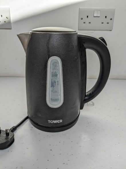 Photo of free Black Electric Kettle (Barnehurst DA7) #2