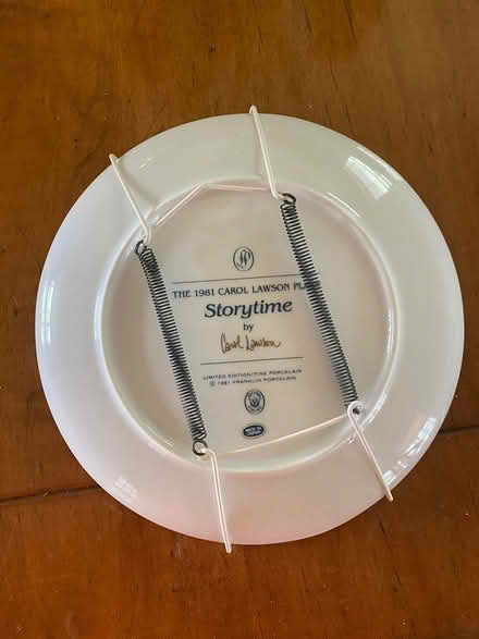 Photo of free Limited Edition Decorative Plate (Woodbine) #2