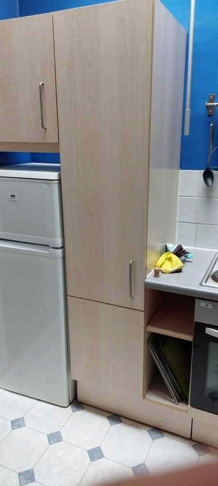 Photo of free Kitchen cabinets,electric hob, ven (EH9 Marchmont) #4