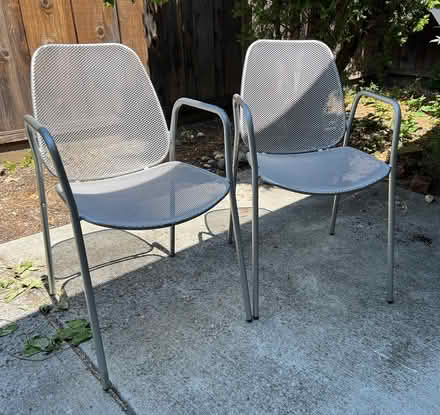 Photo of free silver Emu lawn chairs (Palo Alto near Hoover Park) #1