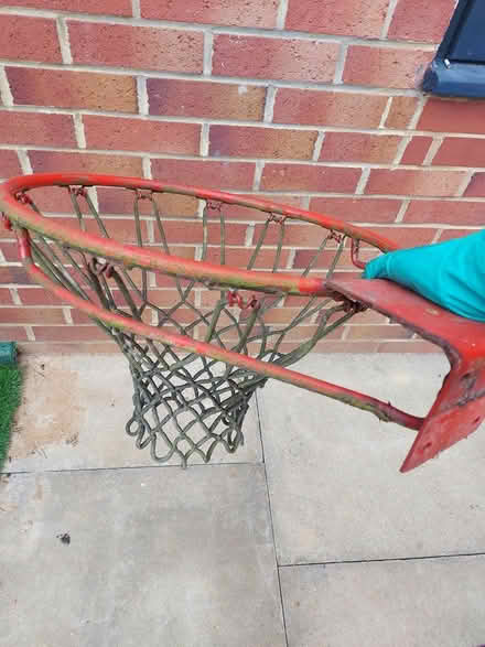 Photo of free Basketball hoop (Leadenhall MK6) #2