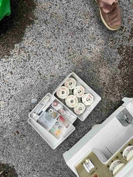 Photo of free Singer 760 sewing machine (Hillhead TQ5) #2