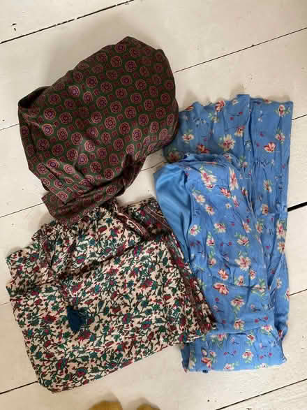 Photo of free Women clothes (N18) #1