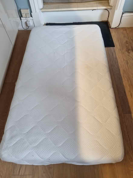 Photo of free Pet bed (Bridgnorth Hightown WV16) #1
