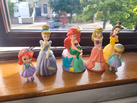 Photo of free Disney princesses (Dublin 9) #1