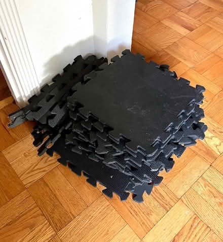 Photo of free half-inch-thick foam puzzle mat (Palo Alto near Hoover Park) #1