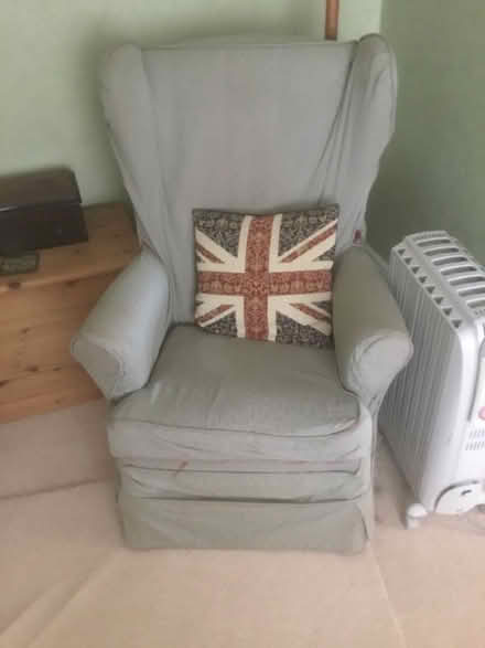 Photo of free Comfy chairs (Garden City OX5) #1