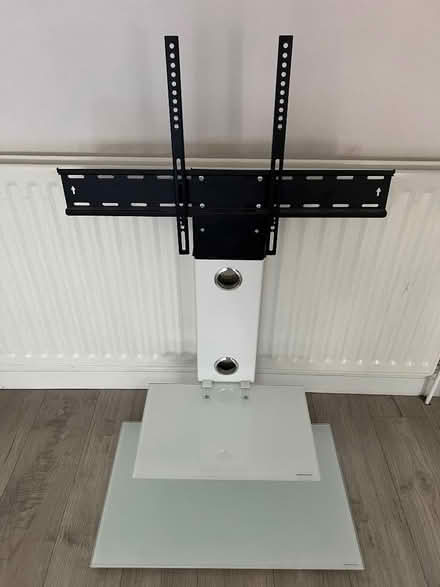 Photo of free Tv stand (Downham BR1) #1