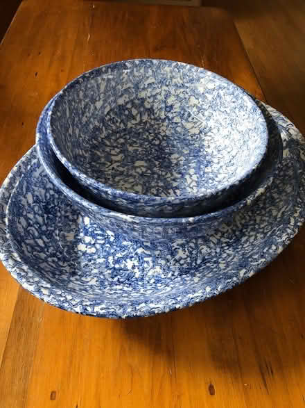 Photo of free Ceramic Bowl Set (Near Kitchener Auditorium) #2
