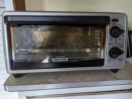 Photo of free Toaster Oven (Lowry Park area) #1