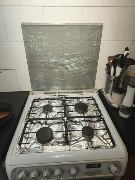 Photo of free Gas cook/oven (PE2) #3