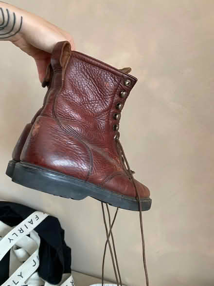 Photo of free Shoes size 6 (N18) #3