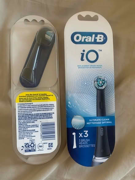 Photo of free Oral B iO brush heads (Capitol Hill) #1