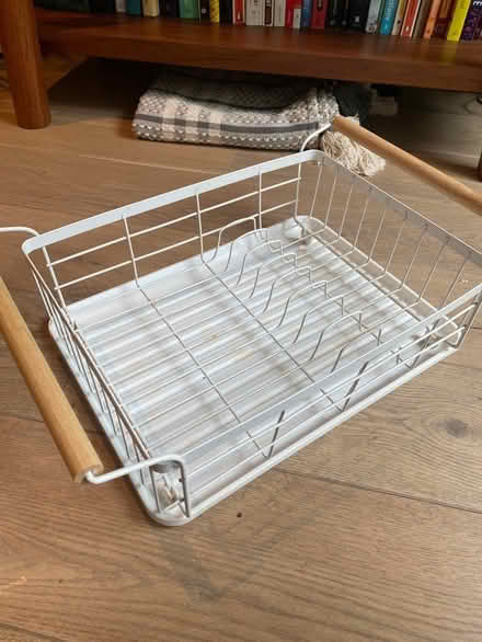 Photo of free Dish drying rack (N7 - Barnsbury) #2