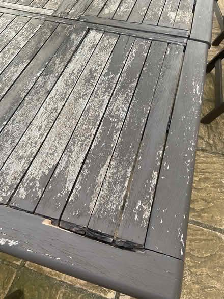 Photo of free Garden table (IG2) #4