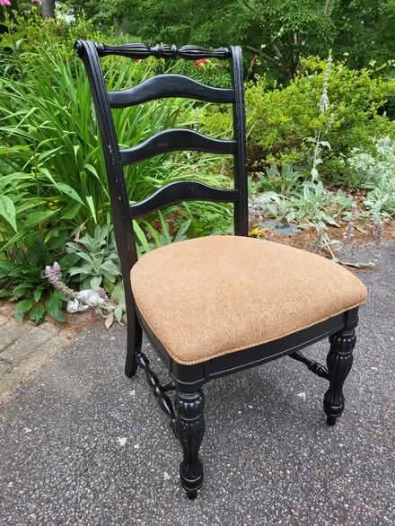 Photo of free Chair (Groton/Ayer line of rt 111) #1