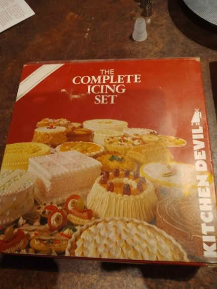 Photo of free Cake icing set (Salt, ST18) #1