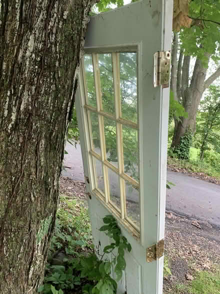 Photo of free 32" exterior door and brick-molds (Staatsburg(Clinton) 12580) #3