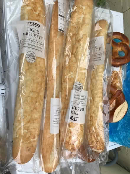 Photo of free baguettes from Greg’s (birmingham B1) #1