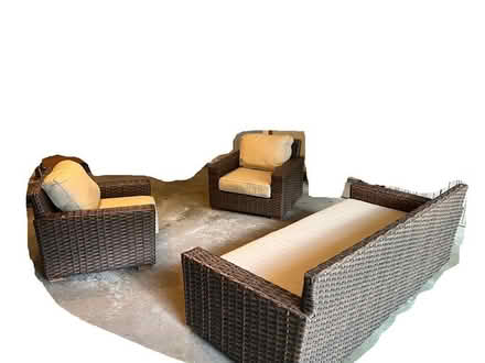 Photo of free Crate & Barrel Outdoor Furniture (Wexford close to I-79) #1