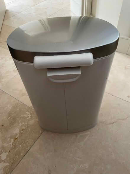 Photo of free Simplehuman Pedal Bin (Langham NR25) #1