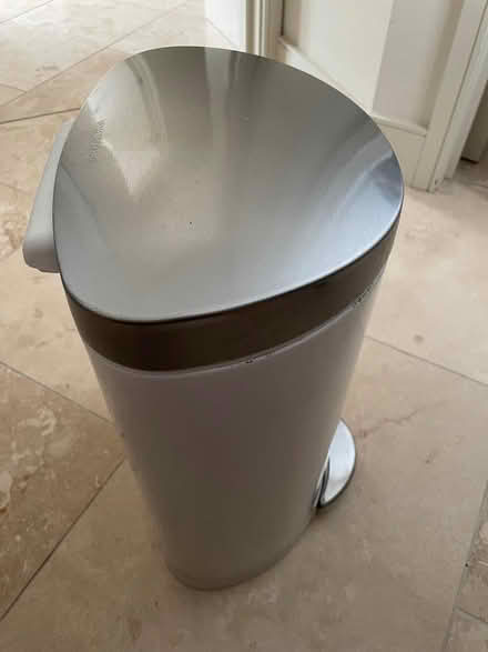 Photo of free Simplehuman Pedal Bin (Langham NR25) #2