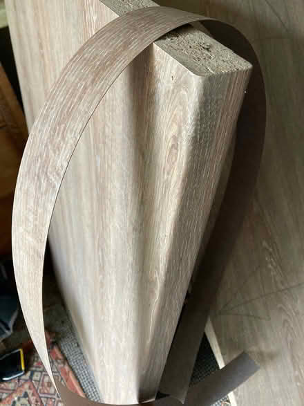 Photo of free oak effect vinyl work top offcuts (sidlesham) #1