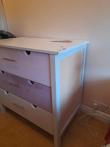 Photo of free Set of drawers (DH2 1) #2