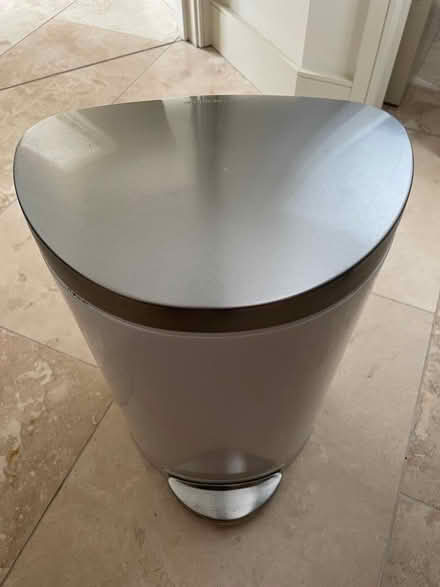 Photo of free Simplehuman Pedal Bin (Langham NR25) #4