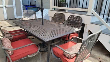 Photo of free Outdoor table and 6 chairs (North side Hagerstown) #4