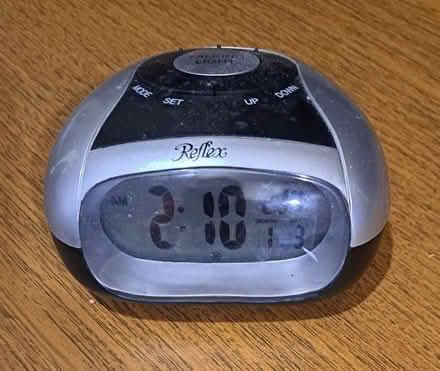 Photo of free Talking alarm clock. (Yaxley) #1