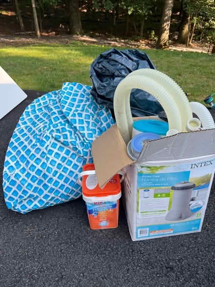 Photo of free Intex 10’ easy set pool and filter (Oakton) #1
