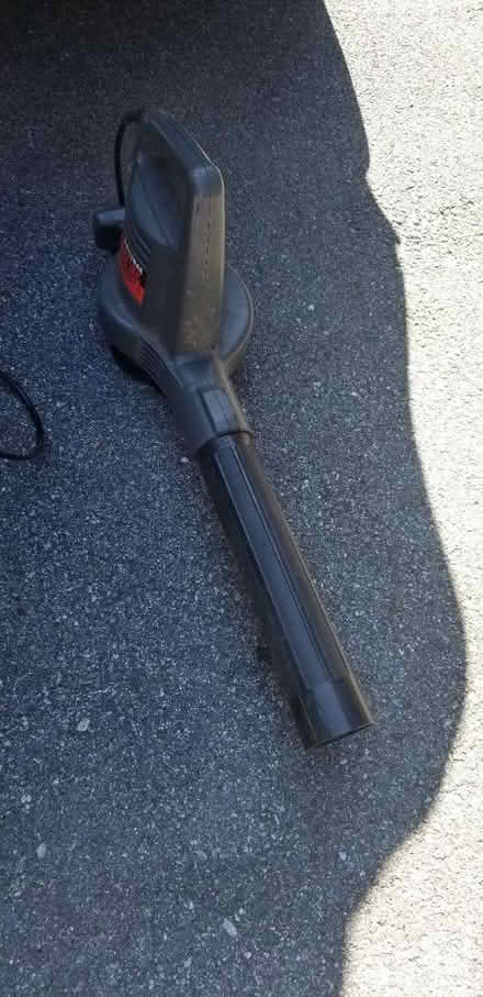 Photo of free Craftsman electric leaf blower (South Chelmsford) #1