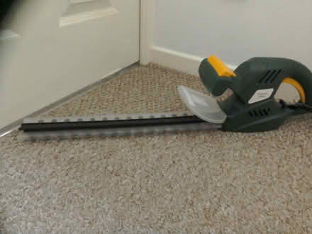 Photo of free Electric Hedge Trimmer (BA11) #2