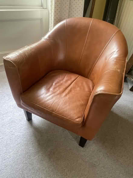 Photo of free Brown Leather Armchair (Barnsbury Street N1) #1