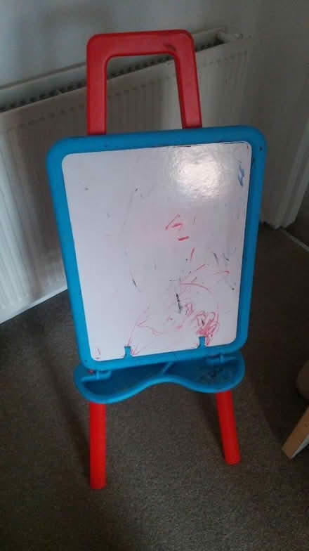 Photo of free Drawing board and stand (Leicester) #1