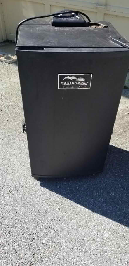 Photo of free Masterbuilt Electric Smoker (South Chelmsford) #1