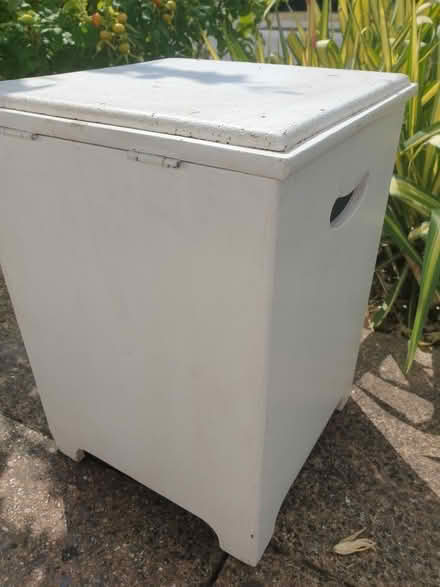 Photo of free Storage laundry box bin cork top clran (Cooden TN39) #2