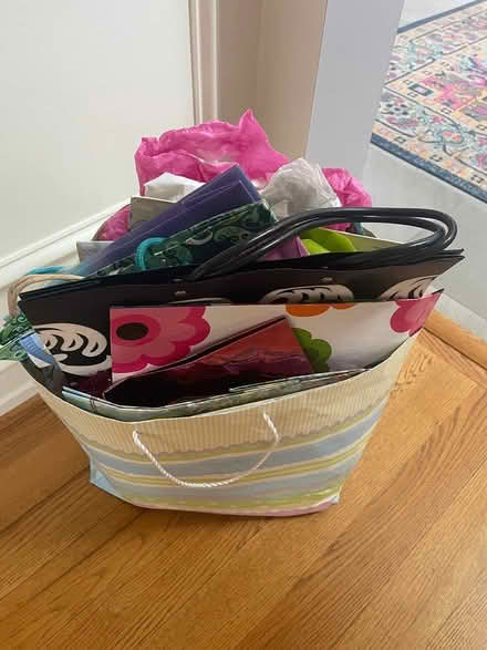 Photo of free Gift bags and tissue (Halfway- Hagerstown) #1