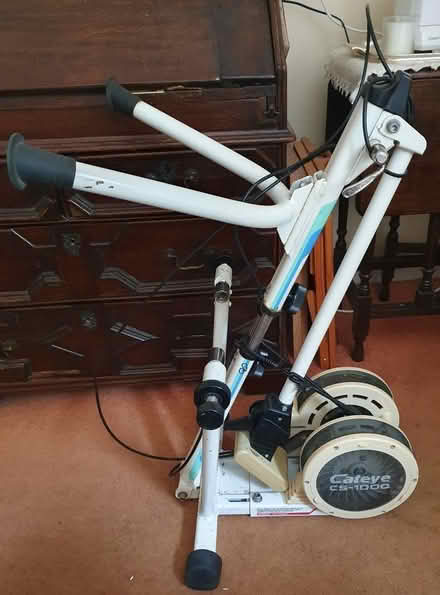 Photo of free Cycle trainer (Mansewood G43) #3